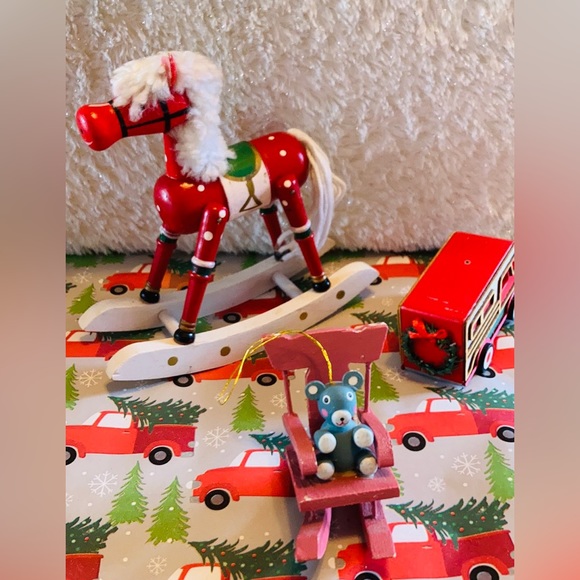 ❄️🖤❄️❤️  a lil bit worn Vintage Xmas Decor ❄️🖤❄️❤️ - Picture 1 of 8